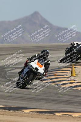 media/Oct-02-2025-Racers Edge (Thu) [[2c91cb6ab3]]/2-A Group/Session 5-Turn 12 (130pm)/